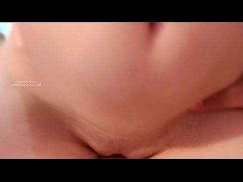 ❤️ Ich schlafe im Zimmer meiner Schwester und bin so aufgewacht ❌ Quality porn bei uns ❤