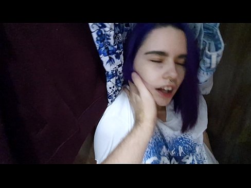 ❤️ Habe meine Schwester im Schrank gefunden und ihr beim Abspritzen geholfen ❌ Quality porn bei uns ❤